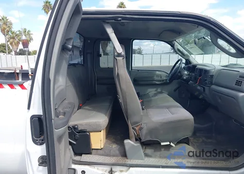 2003 Ford F-250 Lariat/Xl/Xlt из США, поврежденный, VIN 1FTNX20LX3EB96981